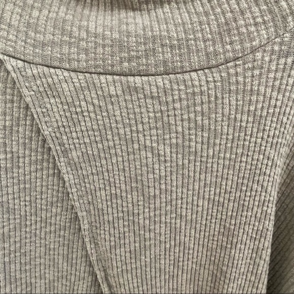 free People World Traveler Cowlneck Knit Sweater Size L - Picture 7 of 10